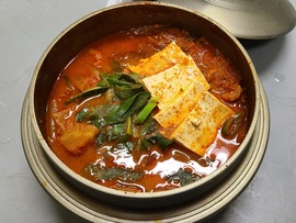 김치찌개 만들기